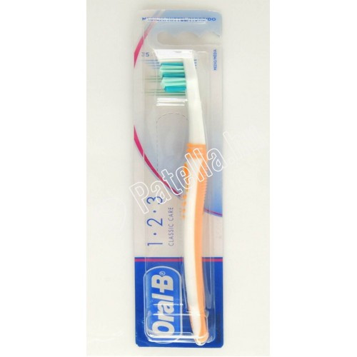 Oral-B Classic Care Fogkefe Közepes 35